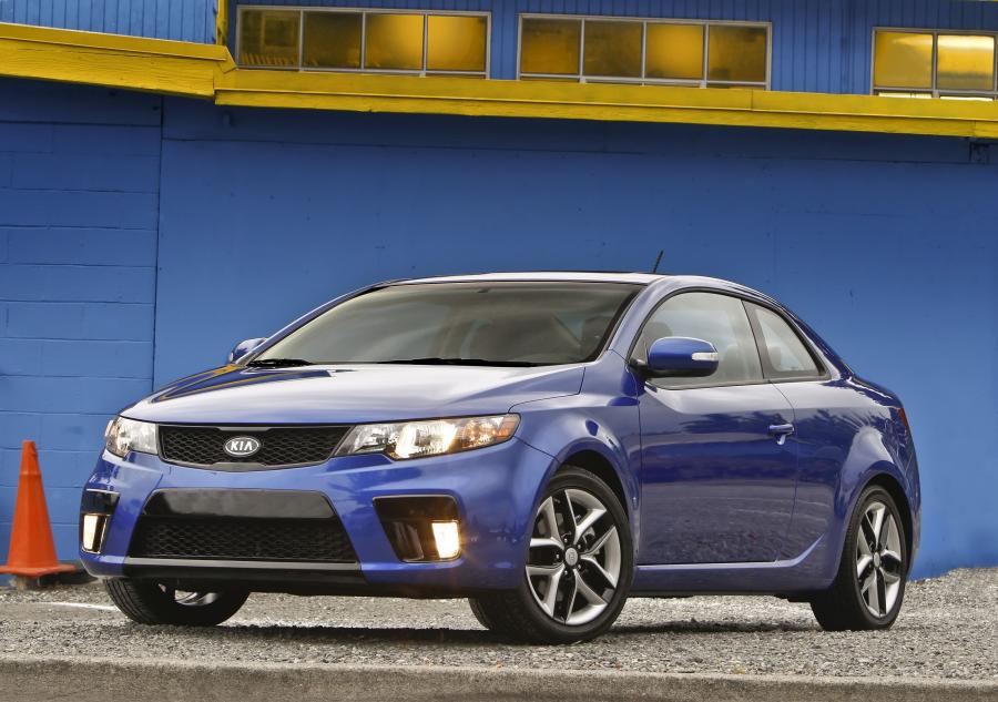  Kia Forte Koup 2009 года  (фото 78 из 169)